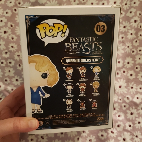 Queenie Funko Pop - Picture 3 of 3
